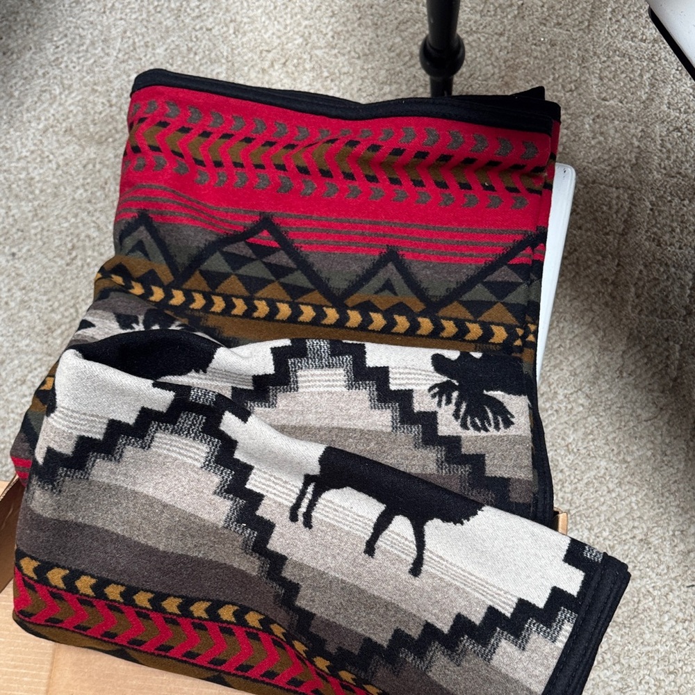 Beaver State Pendleton Wool Blanket Jacquard Robe -Brand New - Picture 5 of 7